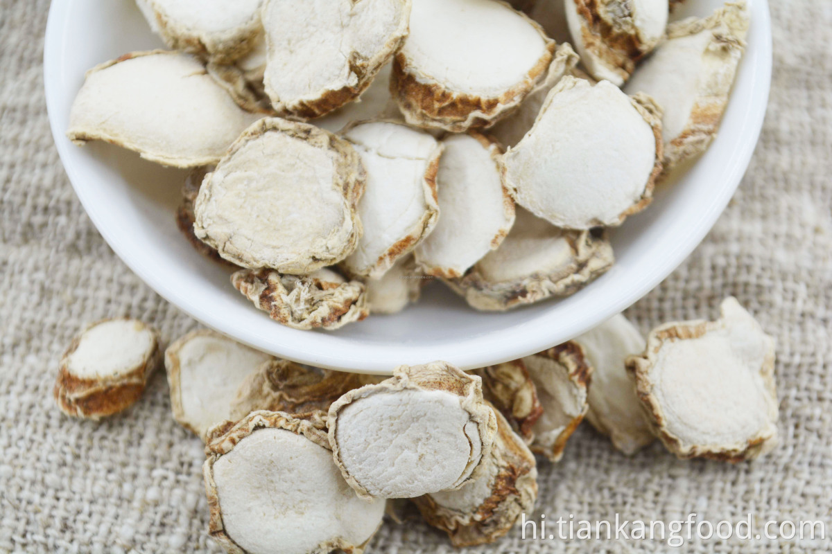 हवा में सूखे लहसुन के गुच्छे Air Dried Garlic Flakes